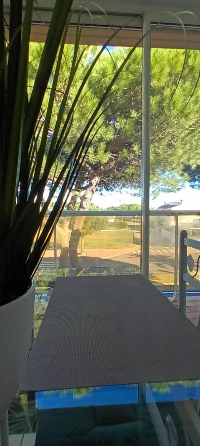 Isis 2 Joli Duplex Proche Plage Et Port - Clim Parking Loggia Et Balcon Saint-Cyprien  Bagian luar foto